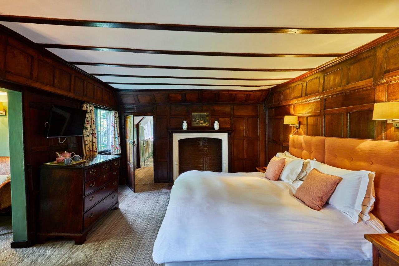 Ockenden Manor Hotel & Spa Cuckfield Екстериор снимка