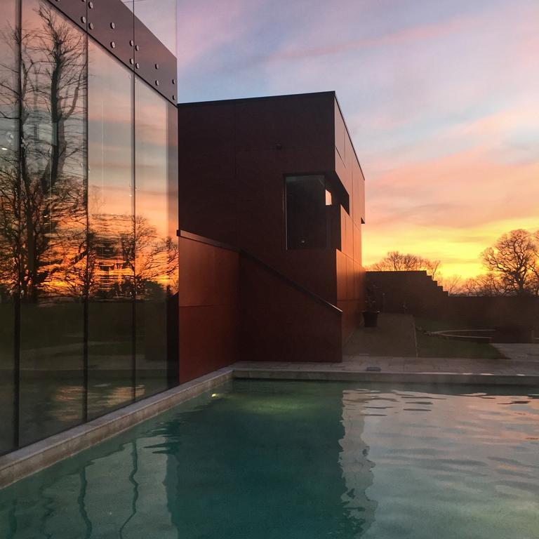 Ockenden Manor Hotel & Spa Cuckfield Екстериор снимка