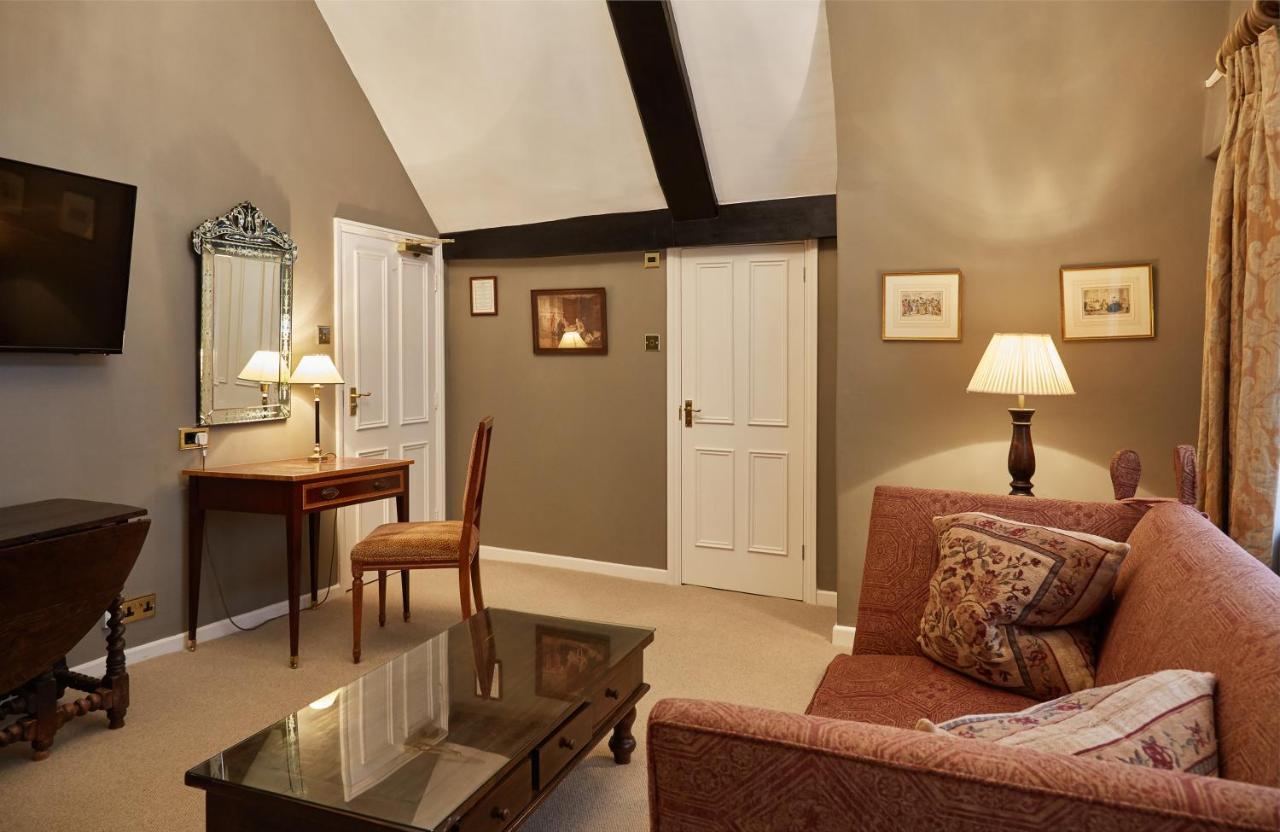 Ockenden Manor Hotel & Spa Cuckfield Екстериор снимка